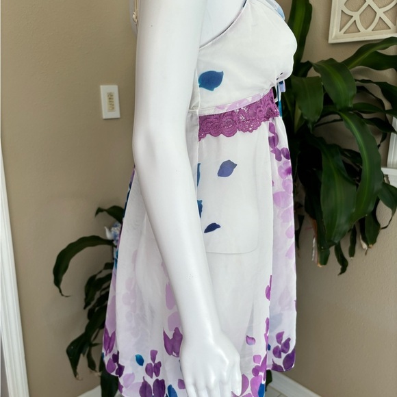 In Bloom Purple and Blue Floral Chemise with Adjustable Straps - Picture 4 of 5